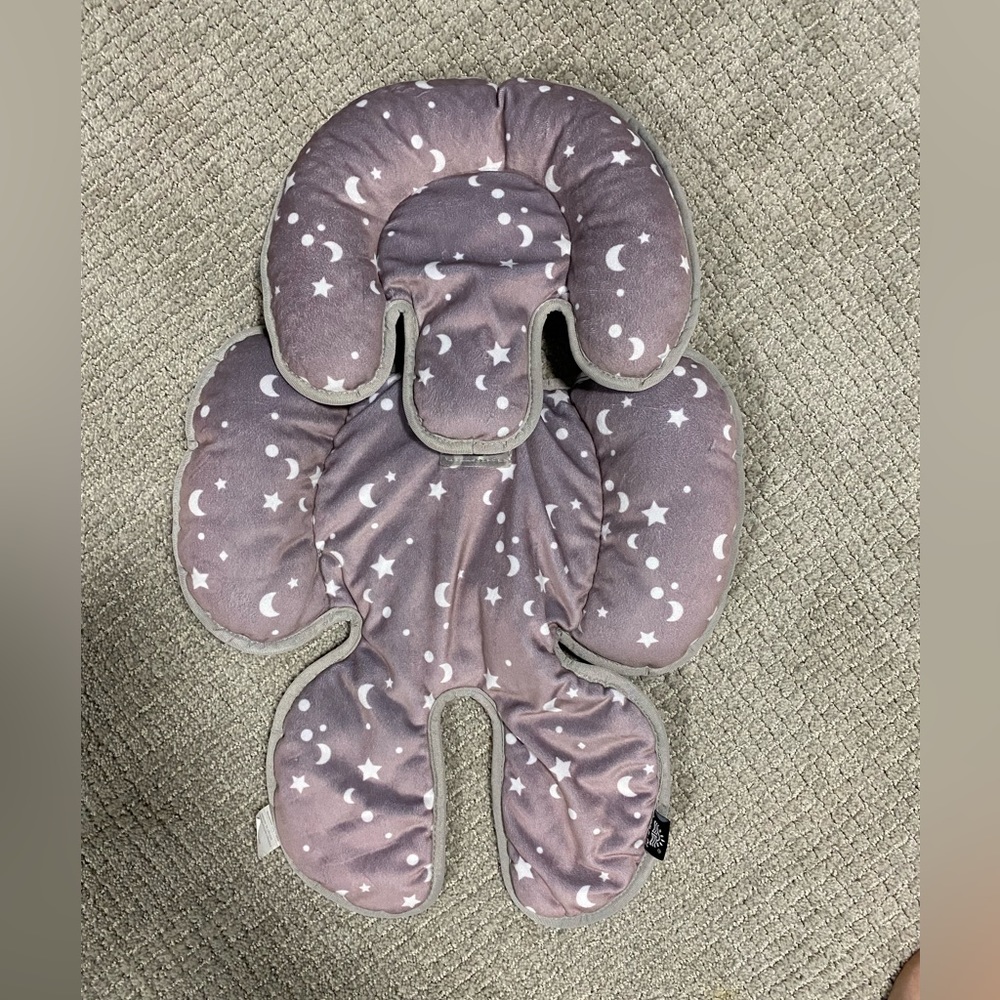 Newborn insert universal